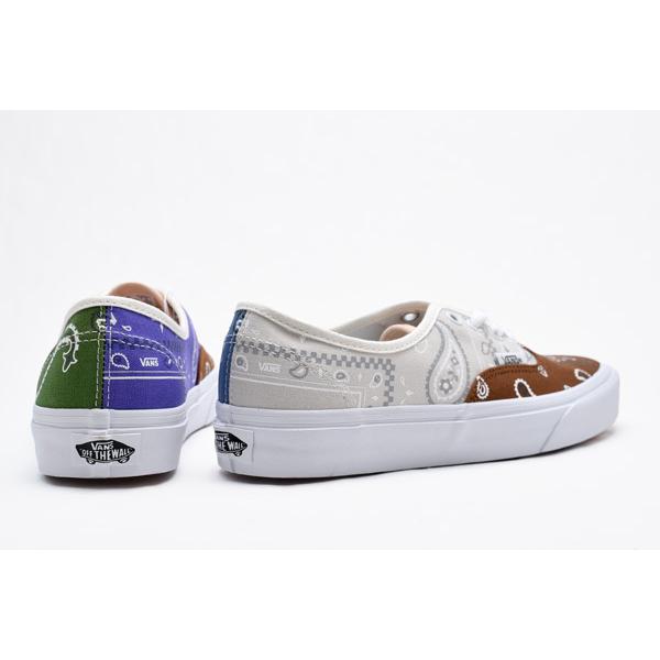 VANS バンズ ヴァンズ スニーカー オーセンティック バンダナ柄 VANS バンズ ヴァンズ スニーカー オーセンティック バンダナ柄