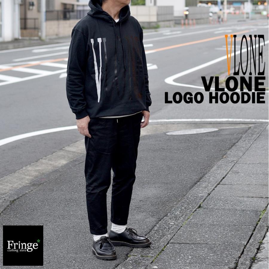 VLONE 黒 フード付きパーカー VLONE 黒 フード付きパーカー VLONE ブラック パーカー フード
