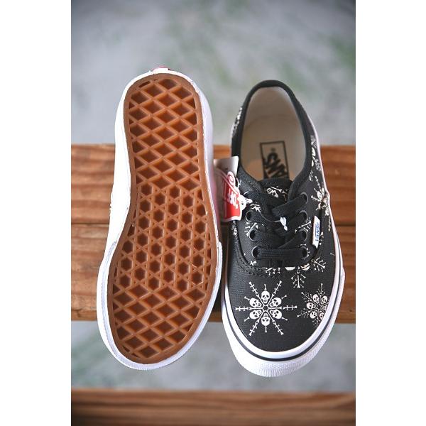 VANS（ヴァンズ） キッズ バンズ スニーカー AUTHENTIC (VAN DOREN