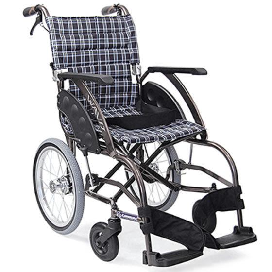 車椅子 アウトレット 軽量 折りたたみ カワムラサイクル 介助用 42 S 完売 WA16-40