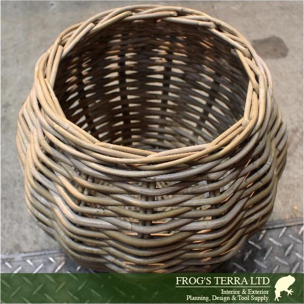 Gray Rattan Basket  M  B1246（直径42cm×H36cm）（底穴なし）（ラタン/藤）（植木鉢/鉢カバー）（プランター/寄せ植え） |  | 04