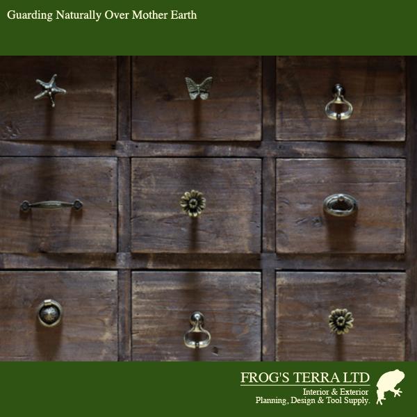 【送料別途見積商品】デコレイションチェスト（W65cm×D31cm×H98cm）（アンティークウッド製）（什器/店舗用） |  | 01