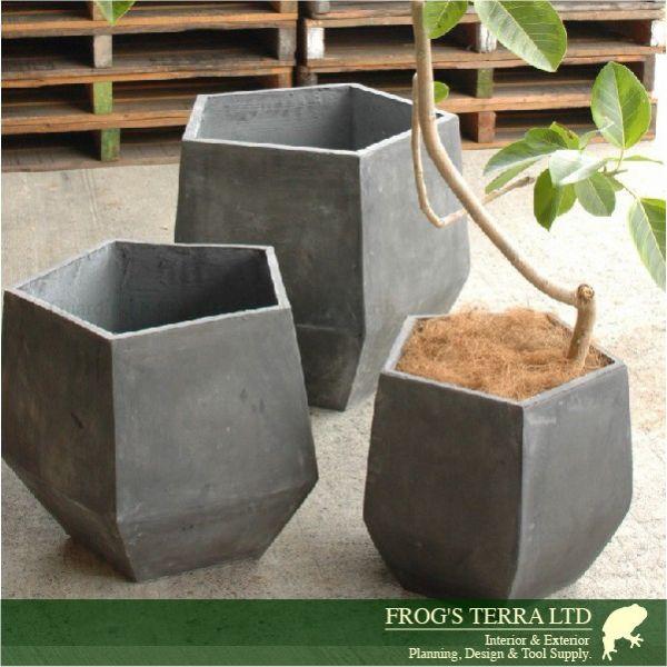 ペンタゴンポット  L  F9803（直径58cm×H53cm）（ファイバーグラス/ファイバークレイ）（植木鉢/鉢カバー）（底穴あり/軽量プランター） |  | 03