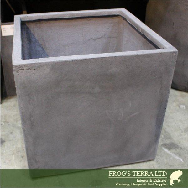 キューブプランター  S  F9823（ロ43cm×H41cm）（ファイバーグラス/ファイバークレイ）（植木鉢/鉢カバー）（底穴あり/軽量プランター） |  | 01