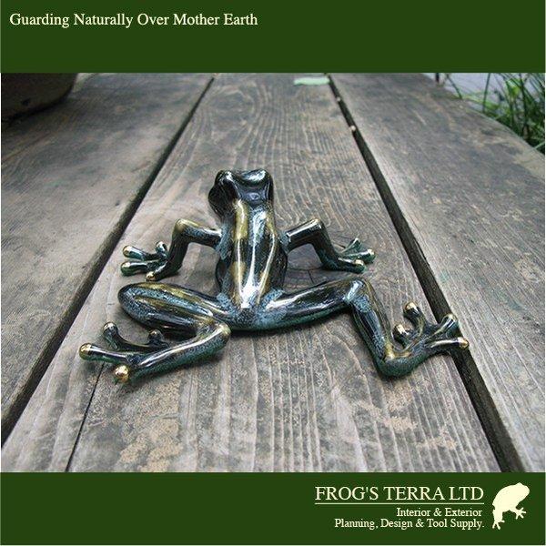 陶製　カエルの置物　直輸入品　Aタイプ　グリーンと黄緑系２種 |  | 02