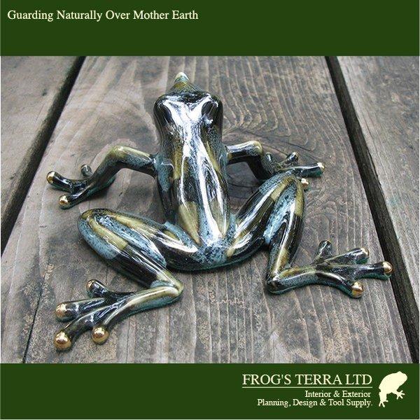 陶製　カエルの置物　直輸入品　Bタイプ　グリーンと黄緑系２種 |  | 02