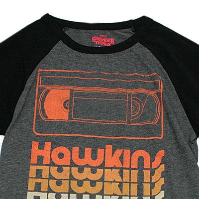 ストレンジャー・シングス Hawkins Middle School A.V. CLUB Tシャツ
