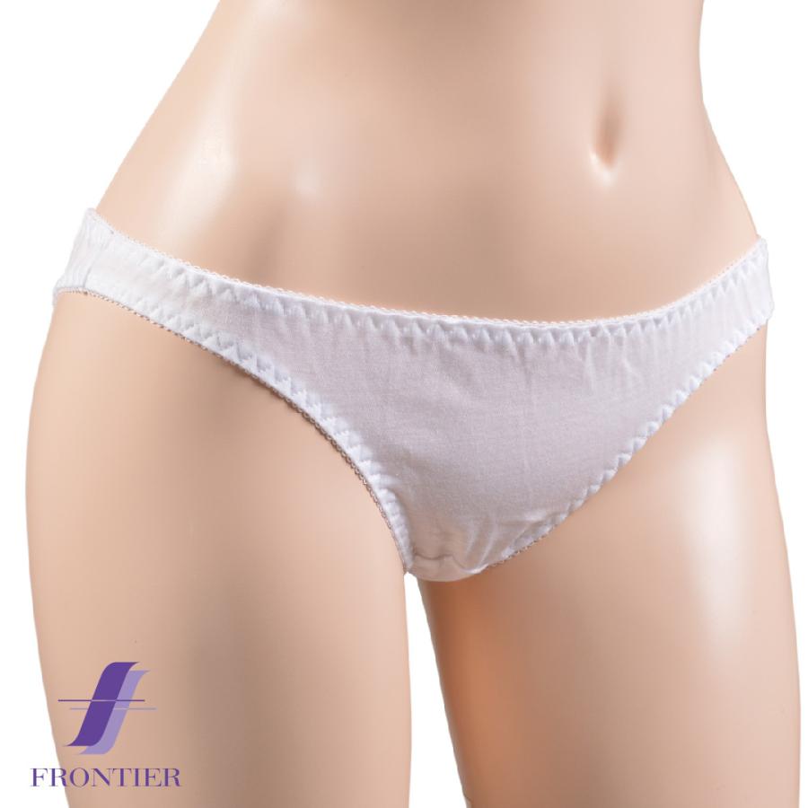 純白パンティー 