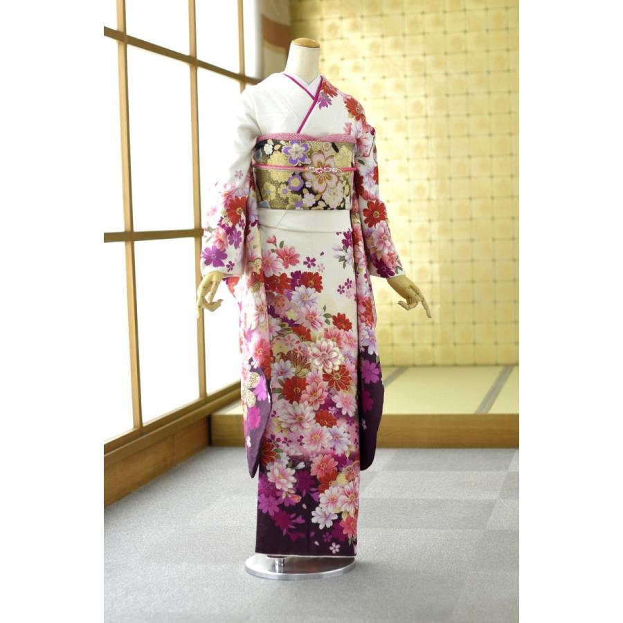 春 夏の成年者式 振袖 賃借 身たけ 155糎〜170糎位 華燭の典 結納 卒式 振袖賃借 御召しもの賃借 振り袖賃借 前撮り 白地ラブリーコスモス