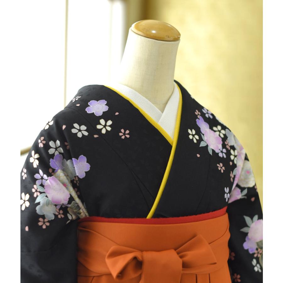 女子袴 レンタル 女性 着物 黒地リボンにラメ入り花 袴 小花レンガ 
