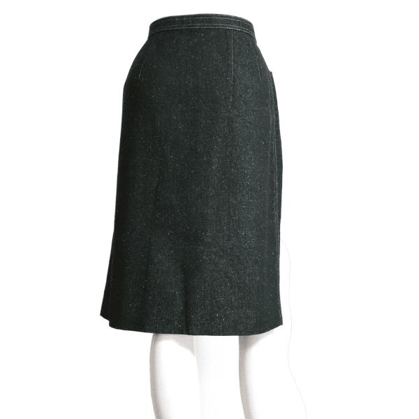 美品/レオナール LEONARD デニムスカート 表記 76ー99 11号 13号 相当  