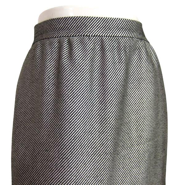 GIVENCHY 美品/ジバンシイ フレアスカート 大きいサイズ 表記 15号 3L 