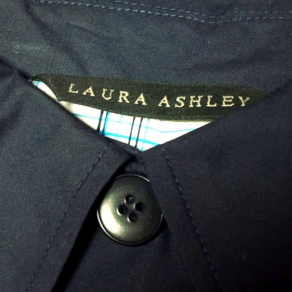 【2回使用　美品】ローラアシュレイ　花柄インナー　ステンカラーコート　Lサイズ LAURA ASHLEY（ローラアシュレイ） 美品/ローラアシュレイ ステン