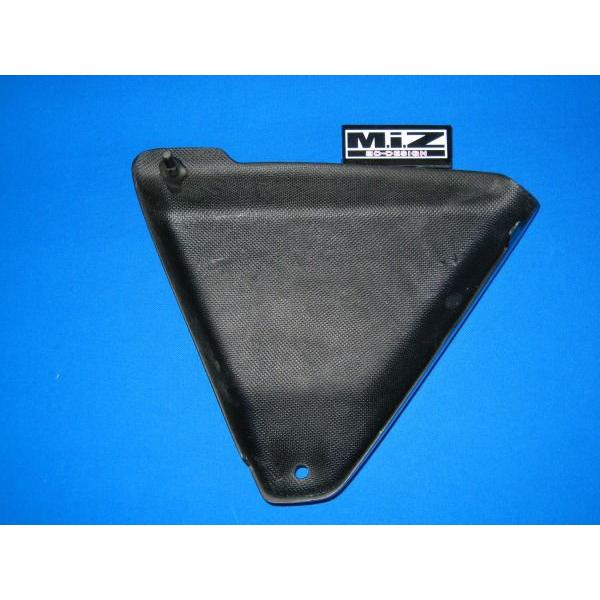 M.I.Z] CB1100（SC65）カスタムサイドカバー黒ゲルコート仕様