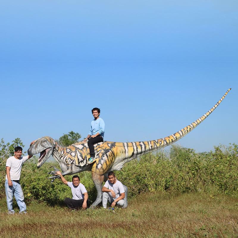 アウストラロヴェナトル FRP恐竜オブジェ |  | 06