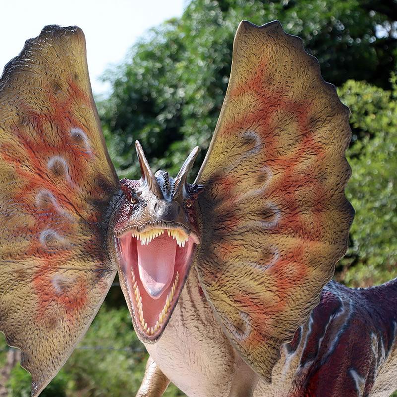 ディロフォサウルス FRP恐竜オブジェ : 日本最大級のFRP造形物オブジェ