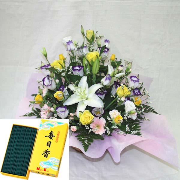 期間限定特価 送料 税込 仏事用籠花のお線香とのセットです お線香 毎日香 徳用バラ詰 仏事 命日 お彼岸用アレンジメント 立て札 メッセージカード付 Ar0 73 生花 Www Smssvg Org