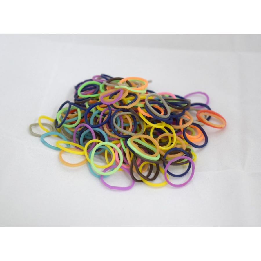 COLOR BANDS ☆ミックスセット 3000本☆ ５種類のカラーバンドが入ったセット 計約3000本入り 半透明Sフック・かぎ針付き |  | 05