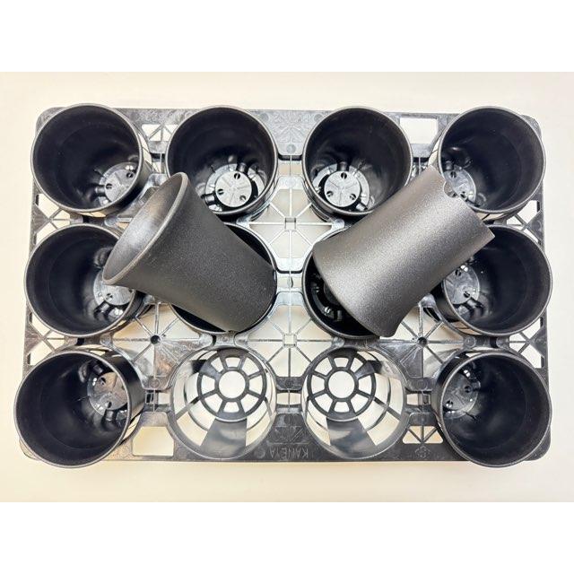 10.5cmポットや3.5号鉢用丸型枠トレイ：3×4=12鉢用＋厚手のプラ鉢