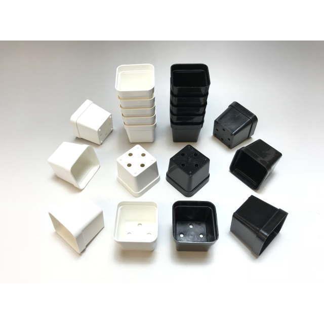 1.7号四角プラ鉢-黒-超ミニサイズ 1個売り(擦り傷目立つ傾向あり)[1-7B