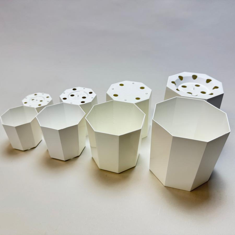 八角縁切立白プラ鉢-2.5号-小(2.5Y)カネヤ＊兼弥産業＊八角鉢[254GW