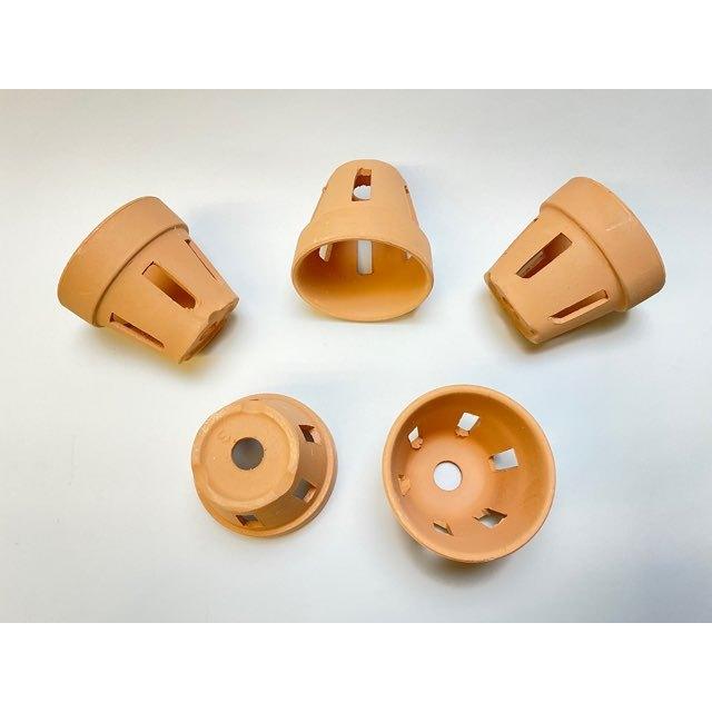 R7/12/16少量入荷！穴あき(胴抜き)素焼鉢-3号[長四角形穴]洋蘭/着生蘭