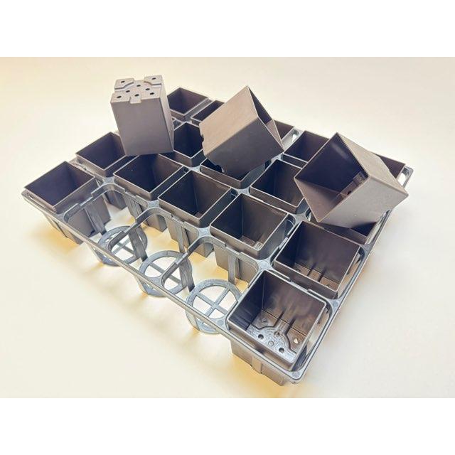 たっぷり楽しめる7種類(14箱)のバラエティ−セット(2箱x7種類のフレーバー) 7.5cmポットや2号鉢用四角型枠トレイ：ハーフ浅型[H5.5cm]-20鉢