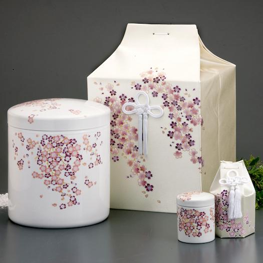 ６寸骨壺  桐箱 骨覆 3点セット　白みやび桜  大人用骨壺 さくら 日本製 納骨 葬儀 手元供養 骨壺大 |  | 01