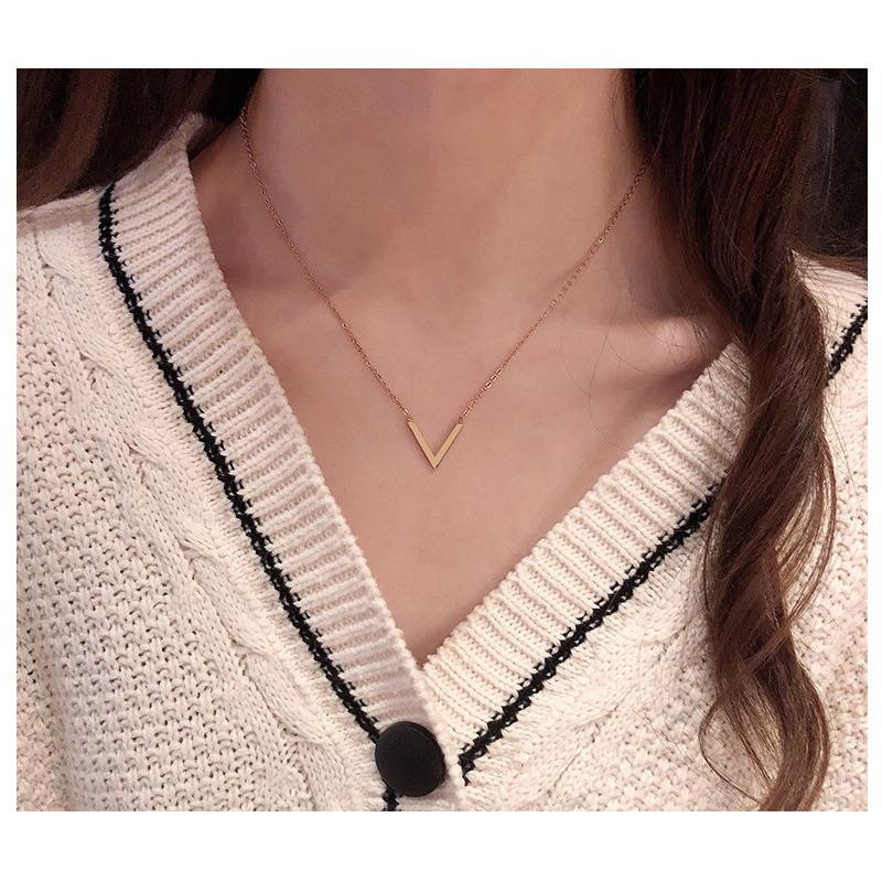 liberteネックレス Petite Modern”プチネックレス（ヴィクトリアンクロス/イエロー