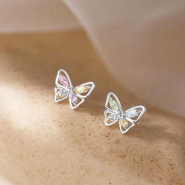 ピアス アレルギー対応 レディース 蝶々 バタフライ 韓国ファッション キラキラ おしゃれ アクセサリー ポイント消化 誕生日 母の日 プレゼント | 