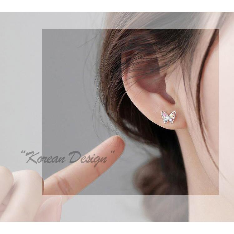 ピアス アレルギー対応 レディース 蝶々 バタフライ 韓国ファッション キラキラ おしゃれ アクセサリー ポイント消化 誕生日 母の日 プレゼント |  | 01