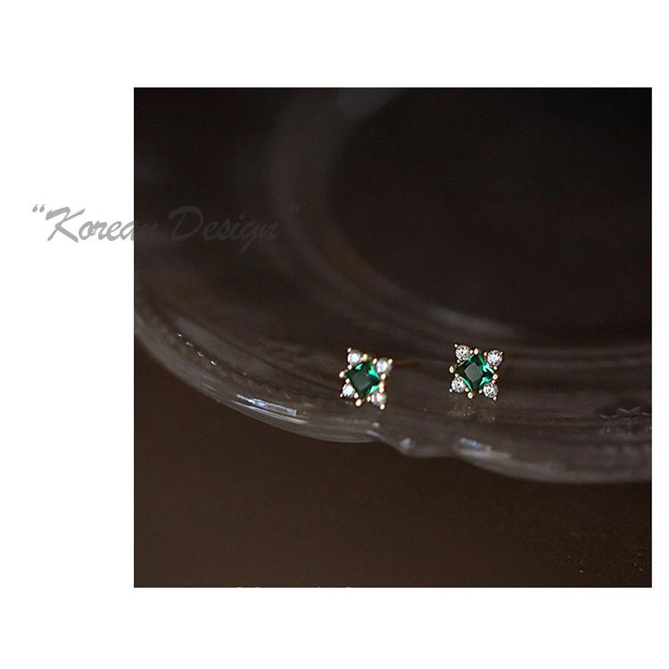 ピアス レディース 18金仕上げ 花 小さめ エメラルド スワロフスキー ジルコニア採用 アレルギー対応 ポイント消化 大人 可愛い アクセサリー 爆買 | SWAROVSKI | 05