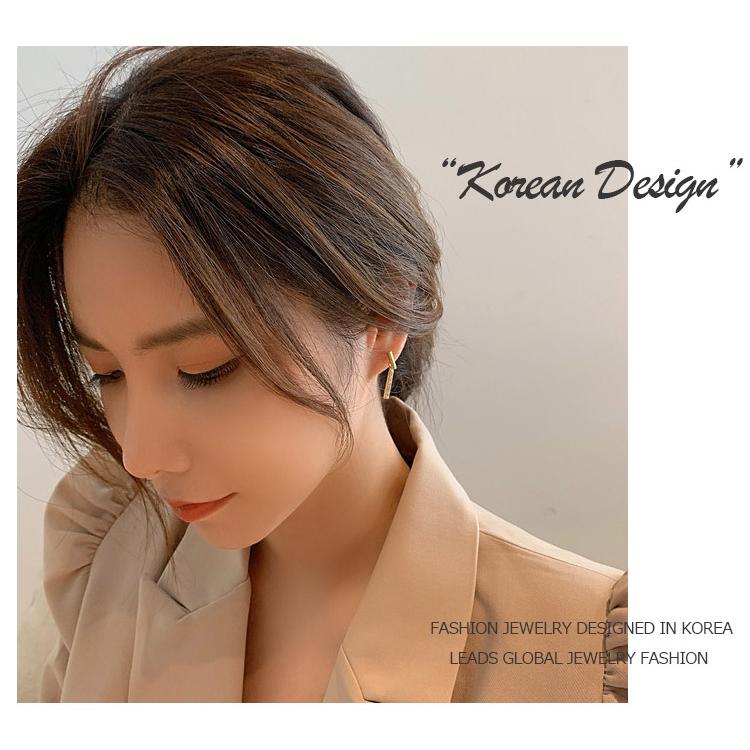 ピアス レディース 18金 仕上げ アレルギー対応 CZダイヤ キラキラ 揺れる 韓国ファッション 誕生日 母の日 プレゼント ポイント消化 |  | 04