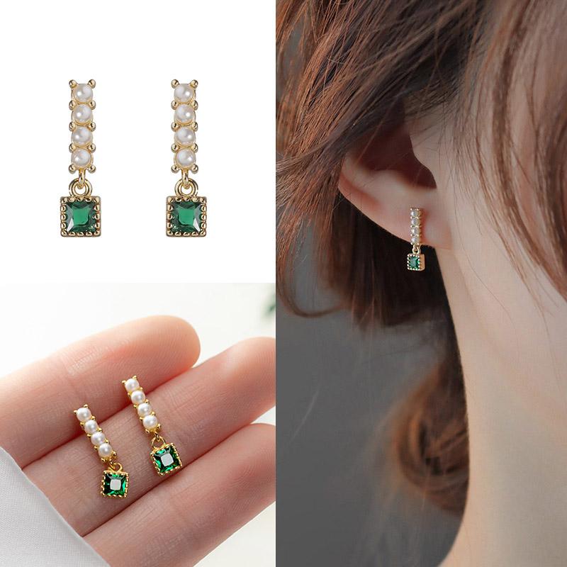 ピアス パール レディース 18金仕上げ アレルギー対応 エメラルド 揺れる アクセサリー ポイント消化 誕生日 プレゼント 爆買 | 