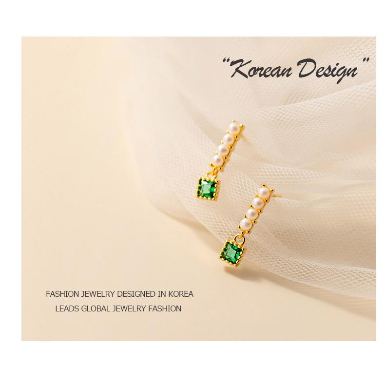 ピアス パール レディース 18金仕上げ アレルギー対応 エメラルド 揺れる アクセサリー ポイント消化 誕生日 プレゼント 爆買 |  | 04
