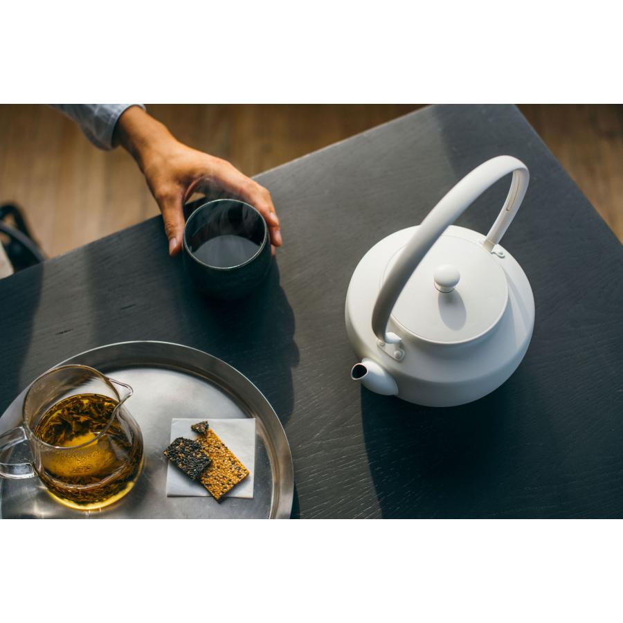 【新品・未使用】BALMUDA バルミューダ ムーンケトル MoonKettle バルミューダ、やかんのようなデザインの電気ケトル「MoonKettle