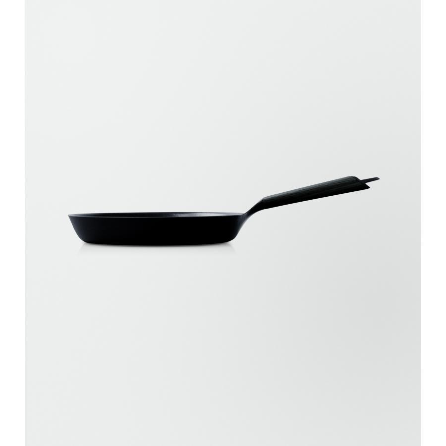 【美品】バーミキュラ　フライパン　28cm 浅型　オーク フライパン 28cm[オーク］ | バーミキュラ公式オンライン