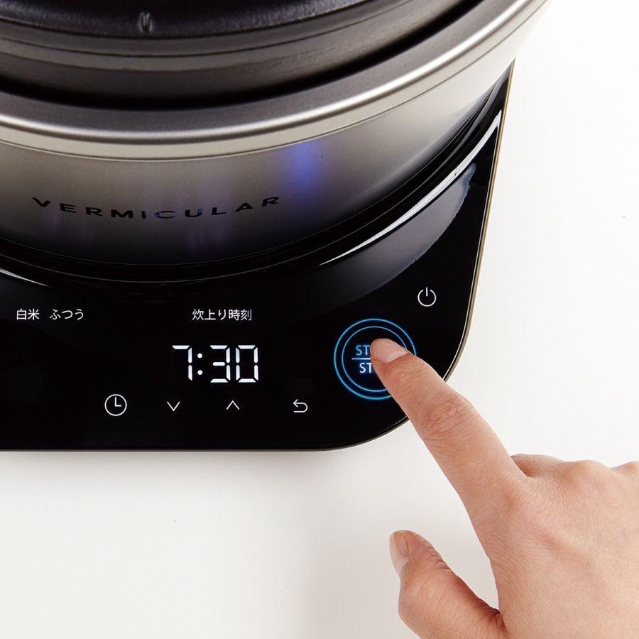 炊飯器・餅つき機 VERMICULAR PH23A Amazon｜バーミキュラ ライスポット 5合炊き 炊飯器 ソリッド