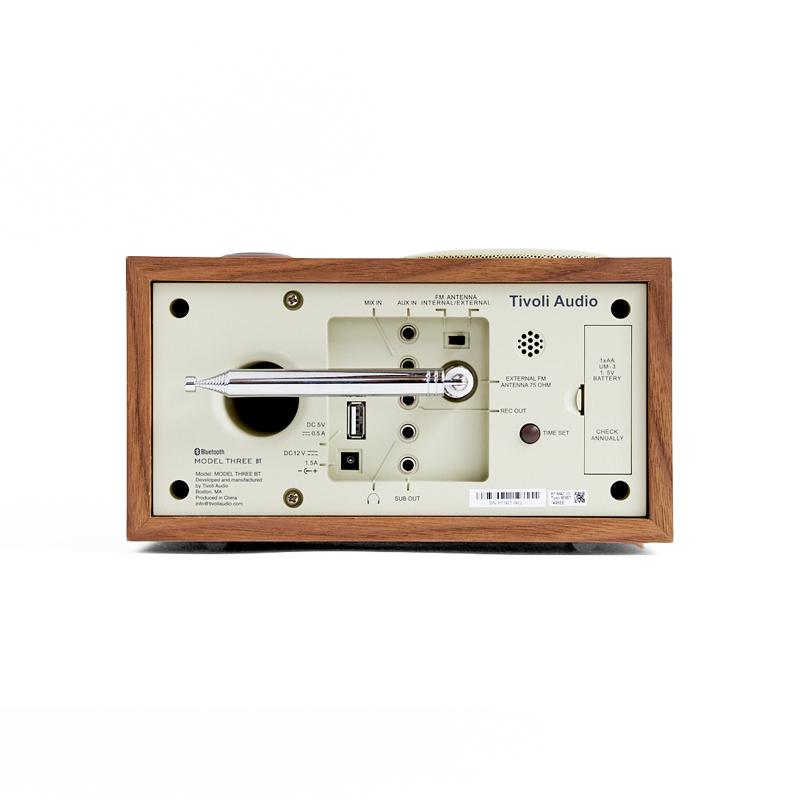 東京都千代田区 【お取り寄せ】Tivoli Audio(チボリ オーディオ) Model Three BT Tivoli Generation2 Classic ウォルナット/ベージュ