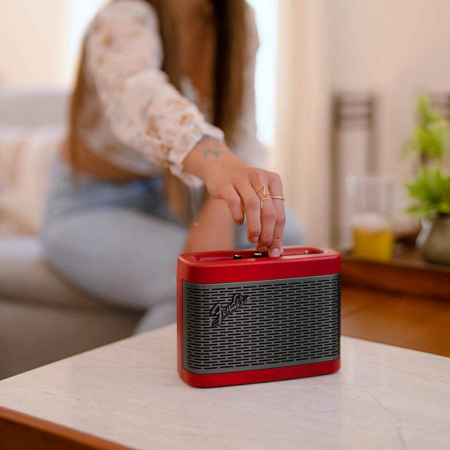 Fender Audio Bluetoothスピーカー Newport 2 (フェンダー