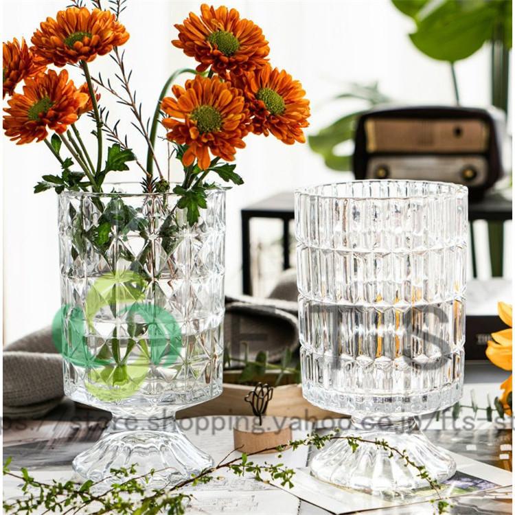 花瓶 北欧 おしゃれ シック モダン 人気 プレゼント ギフト フェミニン カラーコーディネート 贈り物 最大72 Offクーポン 引越し祝い クリア重厚感 結婚祝い 華やか