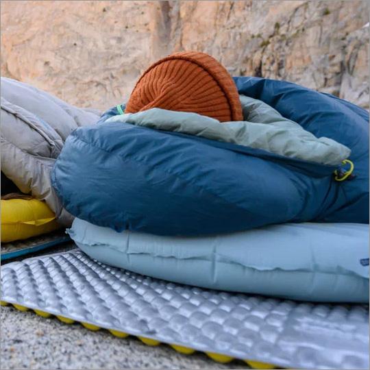 【未使用】THERMAREST マットレス Zライト ソル シルバー/ブルー THERMAREST（サーマレスト） Zライトソル シルバー/ブルー R : 札所0番
