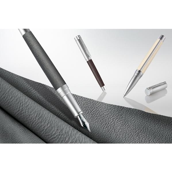 ステッドラー（STAEDTLER） 万年筆 高級 牛革軸 ドイツ プレミアム コ