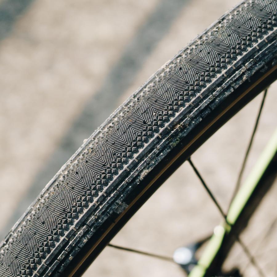 パナレーサー(Panaracer) グラベルキング SS R 700×35C チューブレスレディ GRAVELKING SS R アンバー F735_2