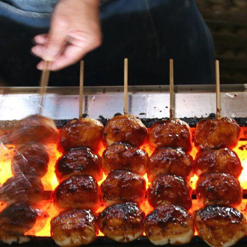 美濃屋 焼きまんじゅう 20個（4個×5串分）上州名物（冷蔵） |  | 02