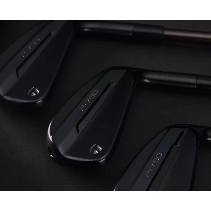 P700シリーズ 右用 2026 テーラーメイド P790 Shadowfall 7本 (#4-9,Pw