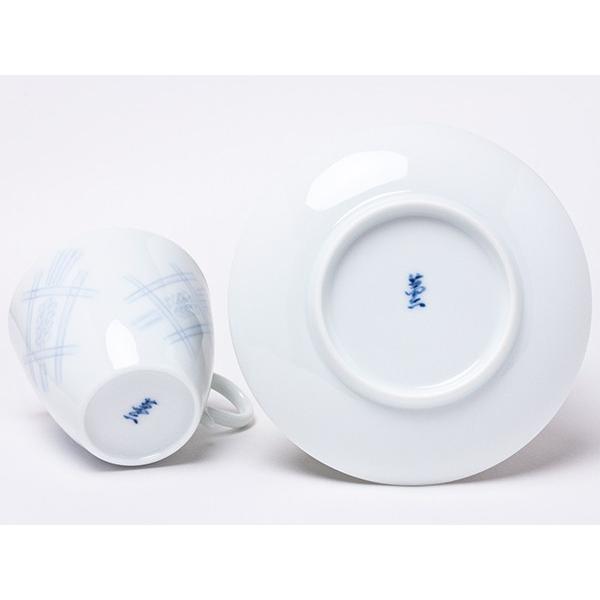 送料無料】人間国宝 井上萬二 作 白磁染麦彫文 コーヒー碗 inouemanji