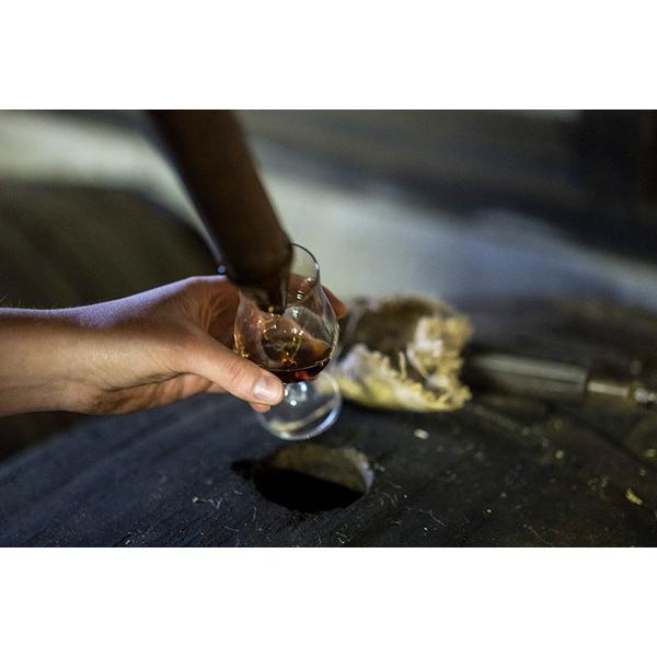 カーデュ 18年 700ml 箱付 正規品 40度 シングルモルト 限定品 CARDHU