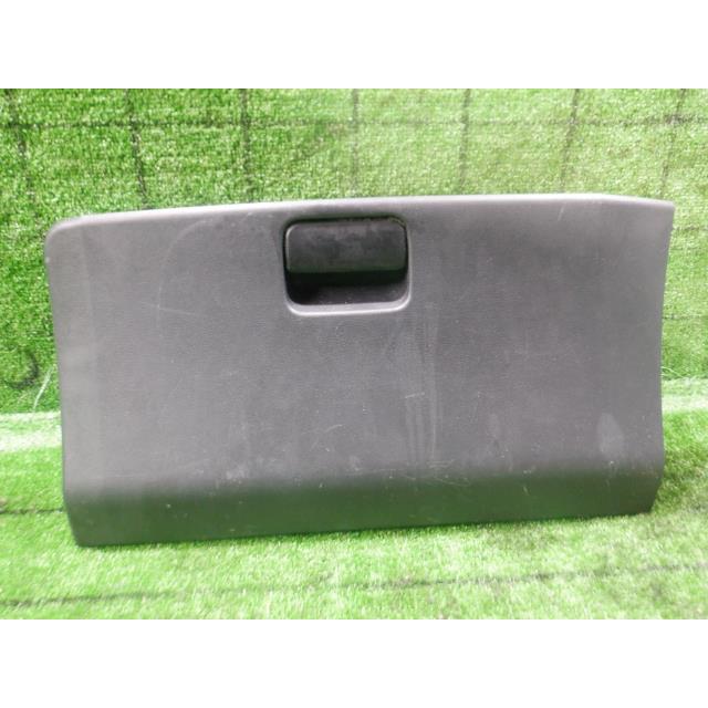 デリカD5 DBA-CV5W グローブBOX G パワーパッケージ 4WD 8人 F15A75