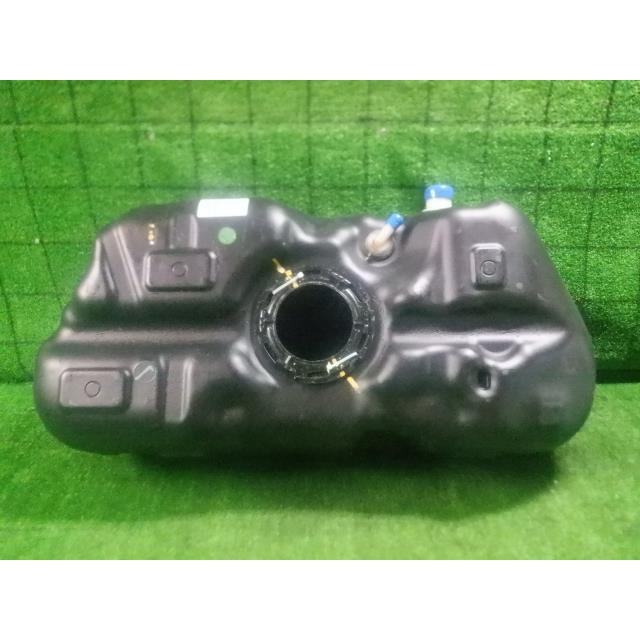 マーチ DBA-NK13 フューエルタンク 12X FOUR 30THハピネス 4WD GAB